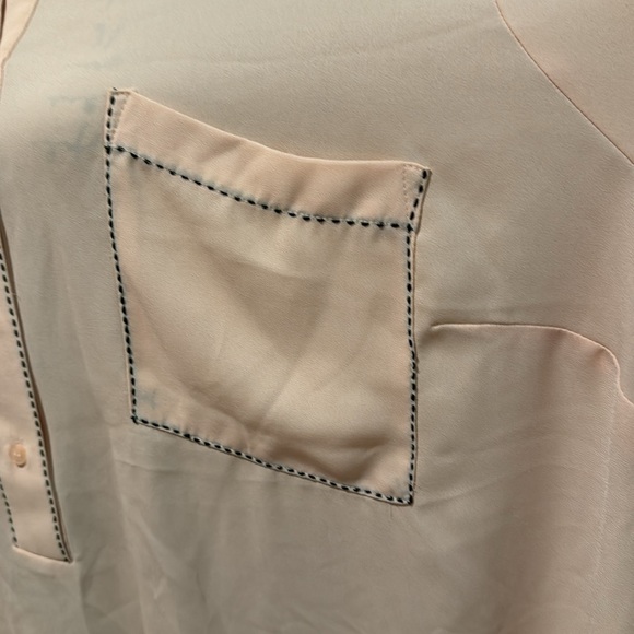 Lane Bryant blouse size 26/28 in a pale pink/blush - Picture 8 of 10